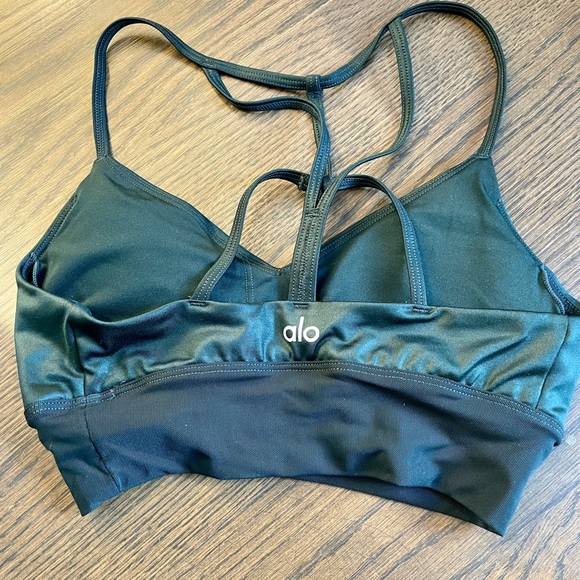 Alo forest green sports bra in size XS - Picture 2 of 5